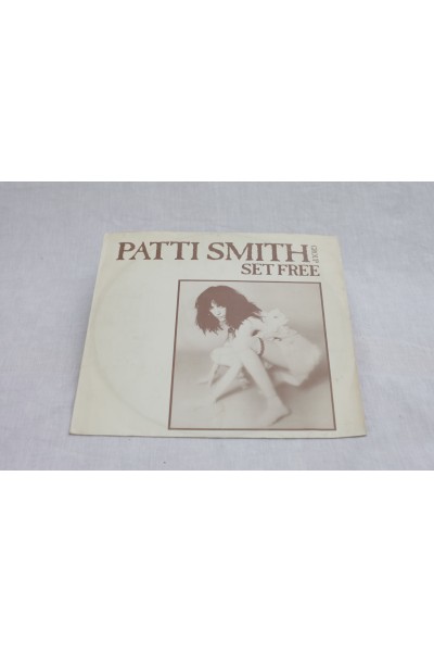 Patti Smith - Set Free
